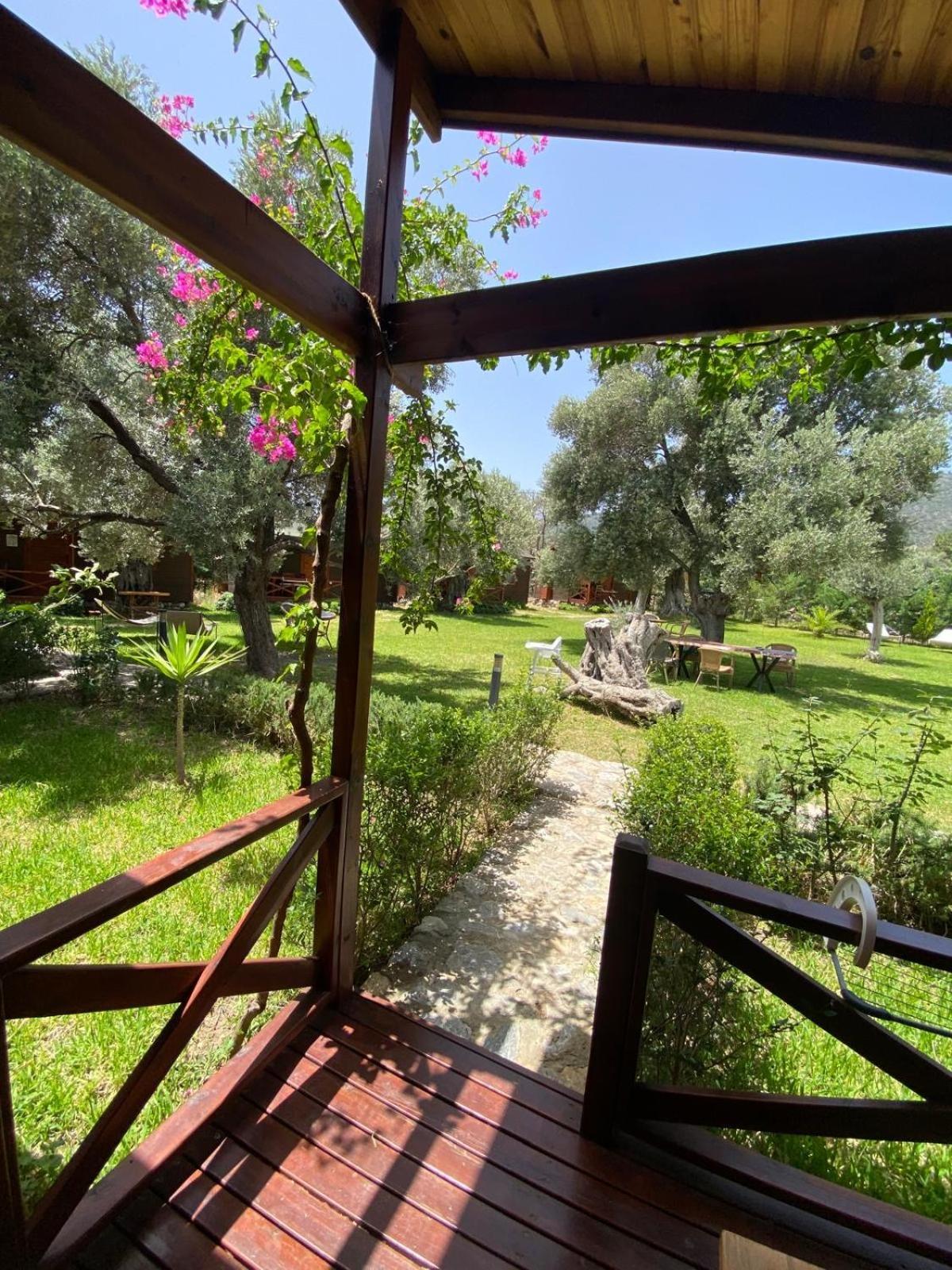 Suzi'Nin Bahcesi Bungalov Evler Datca Exterior photo